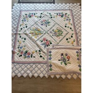 Vintage limited edition quilt with making shams floral/ ivy